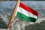 Magyar hajózászló szőtt anyagból